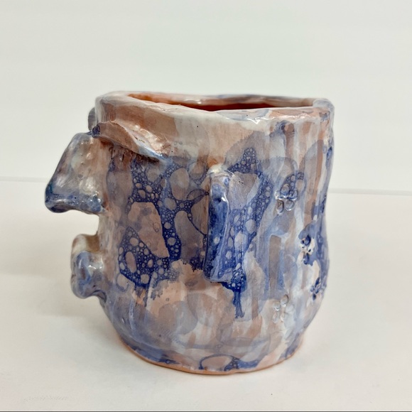 Studio Art Pottery Face Mug Fish Lips Artist Signed Purple White Cream Decor - Picture 5 of 13